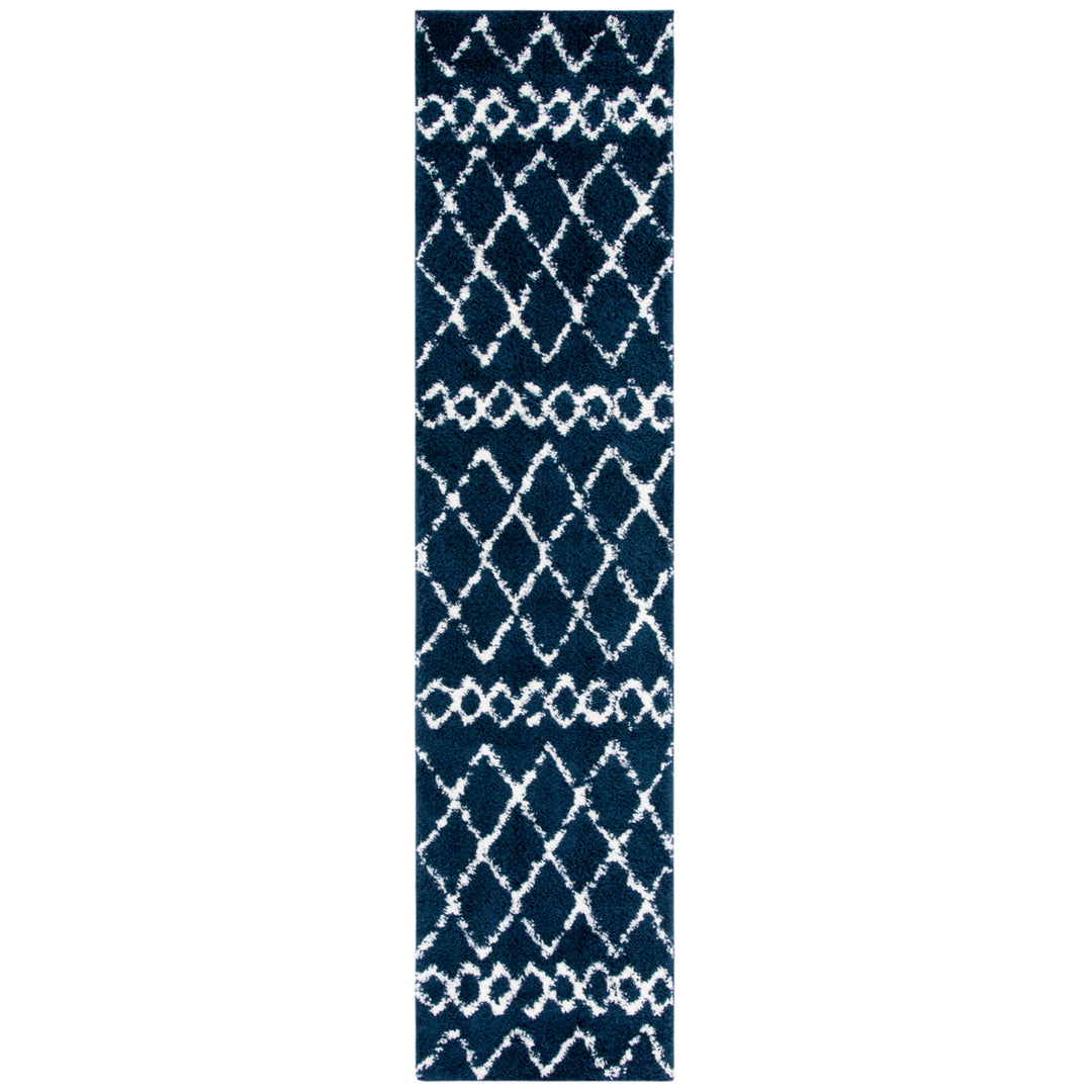 SAFAVIEH Berber Shag Collection BER165N Navy / Ivory Rug Image 5