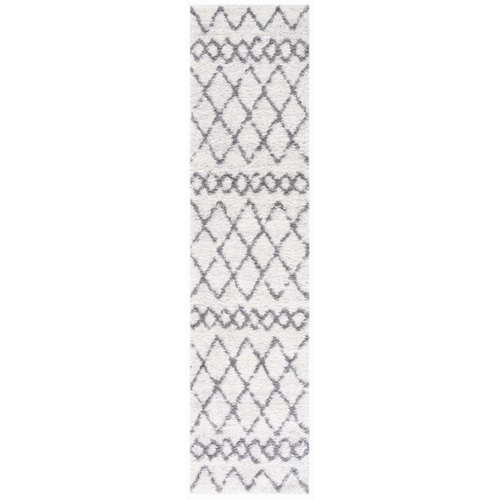 SAFAVIEH Berber Shag Collection BER194A Ivory / Grey Rug Image 5