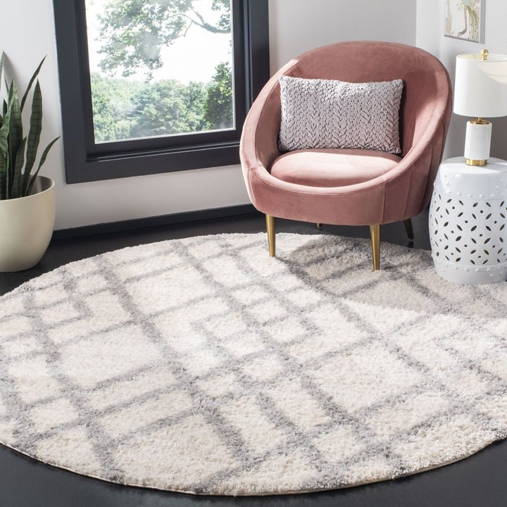 SAFAVIEH Berber Shag Collection BER214A Cream / Grey Rug Image 2