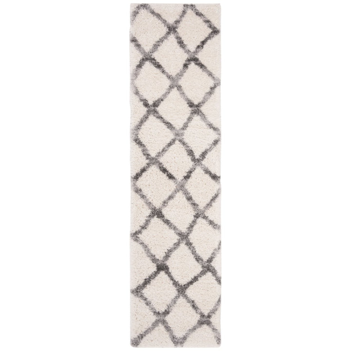 SAFAVIEH Berber Shag Collection BER215B Ivory / Grey Rug Image 5