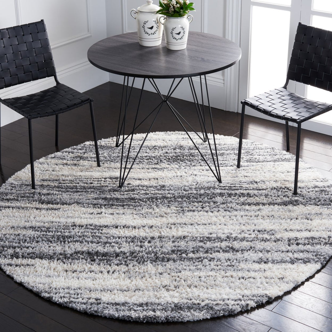 SAFAVIEH Berber Shag BER412H Charcoal / Grey Rug Image 2