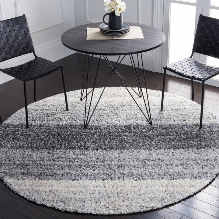 SAFAVIEH Berber Shag BER414F Grey / Charcoal Rug Image 2