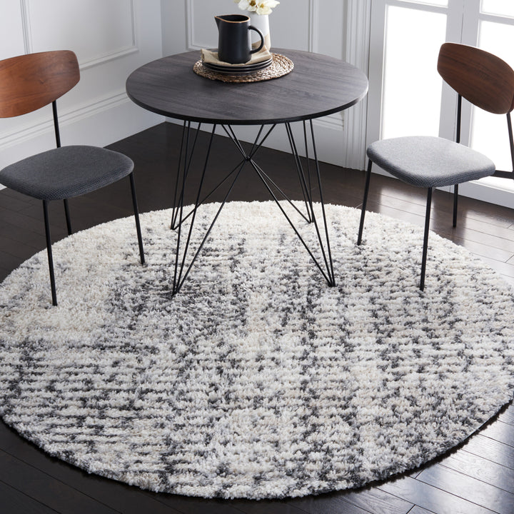 SAFAVIEH Berber Shag BER418H Charcoal / Grey Rug Image 2