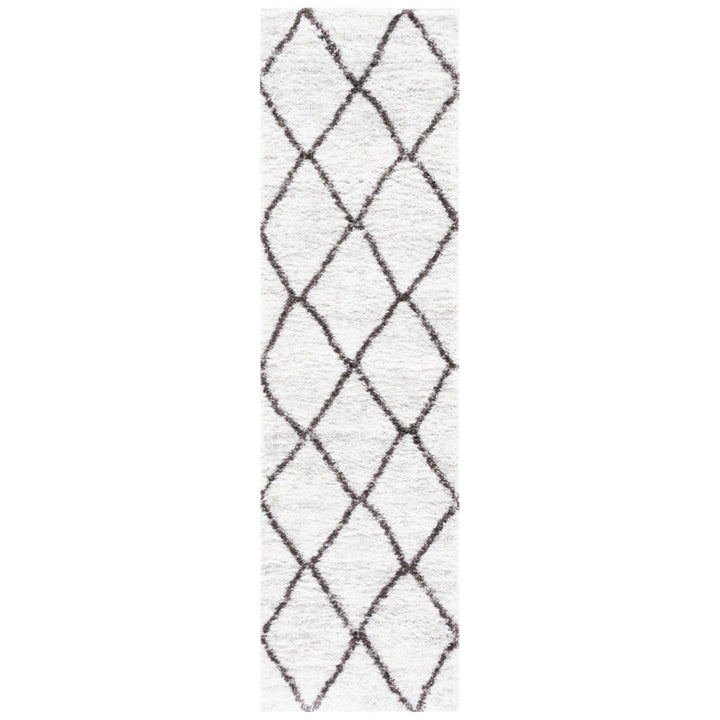 SAFAVIEH Berber Shag Collection BER526F Ivory / Grey Rug Image 5