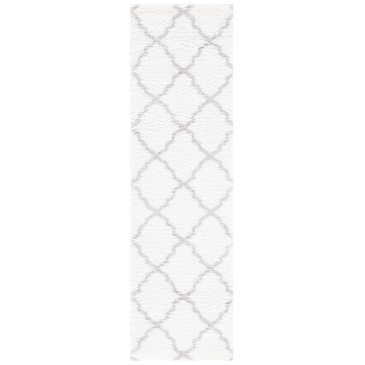 SAFAVIEH Berber Shag BER537F Ivory / Light Grey Rug Image 5