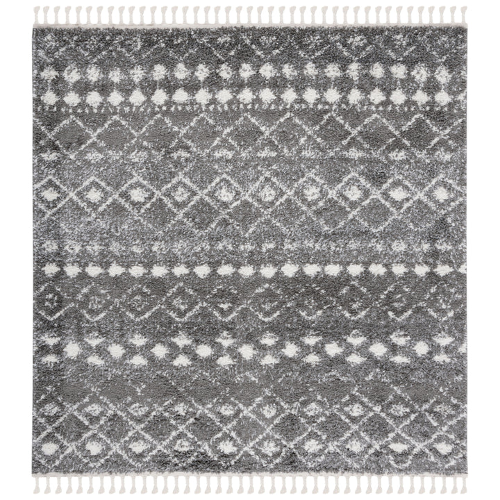 SAFAVIEH Berber Fringe Shag BFG516F Grey / Ivory Rug Image 6