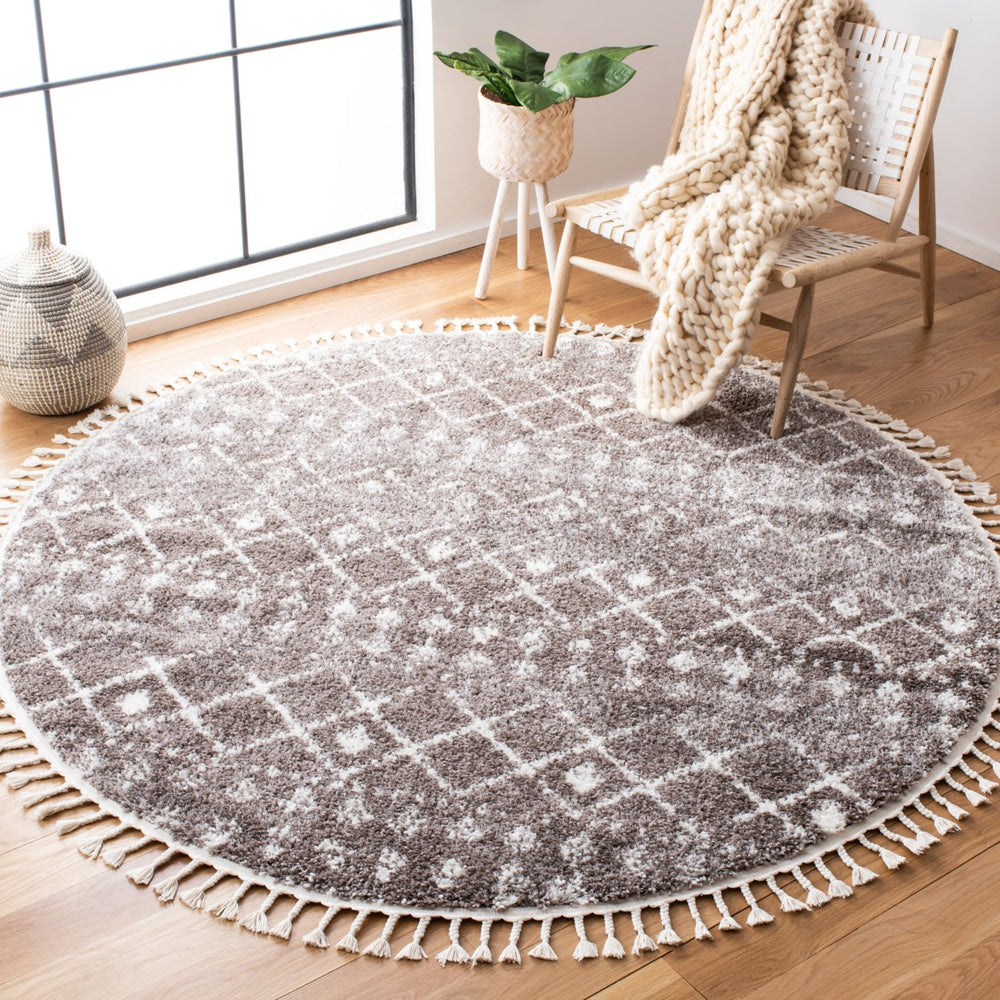 SAFAVIEH Berber Fringe Shag BFG519T Brown / Ivory Rug Image 2