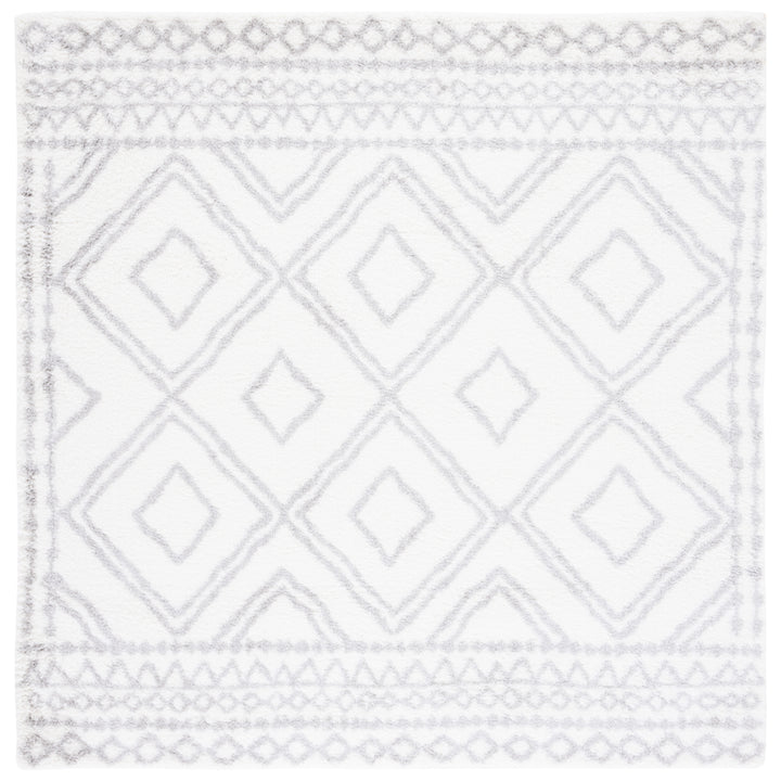 SAFAVIEH Berber Shag Collection BER589A Ivory / Grey Rug Image 5