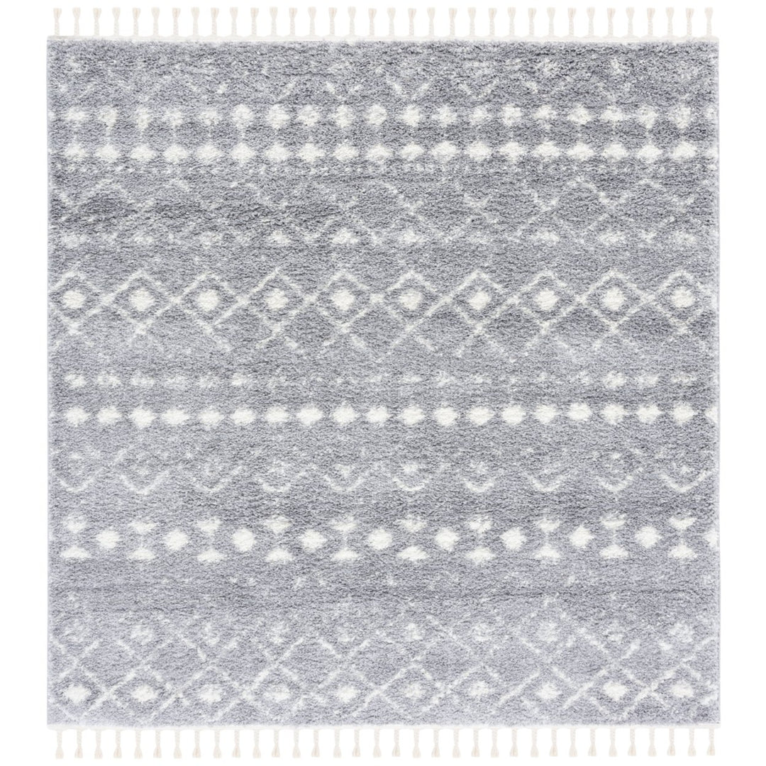 SAFAVIEH Berber Fringe Shag BFG516G Lt Grey /Ivory Rug Image 1