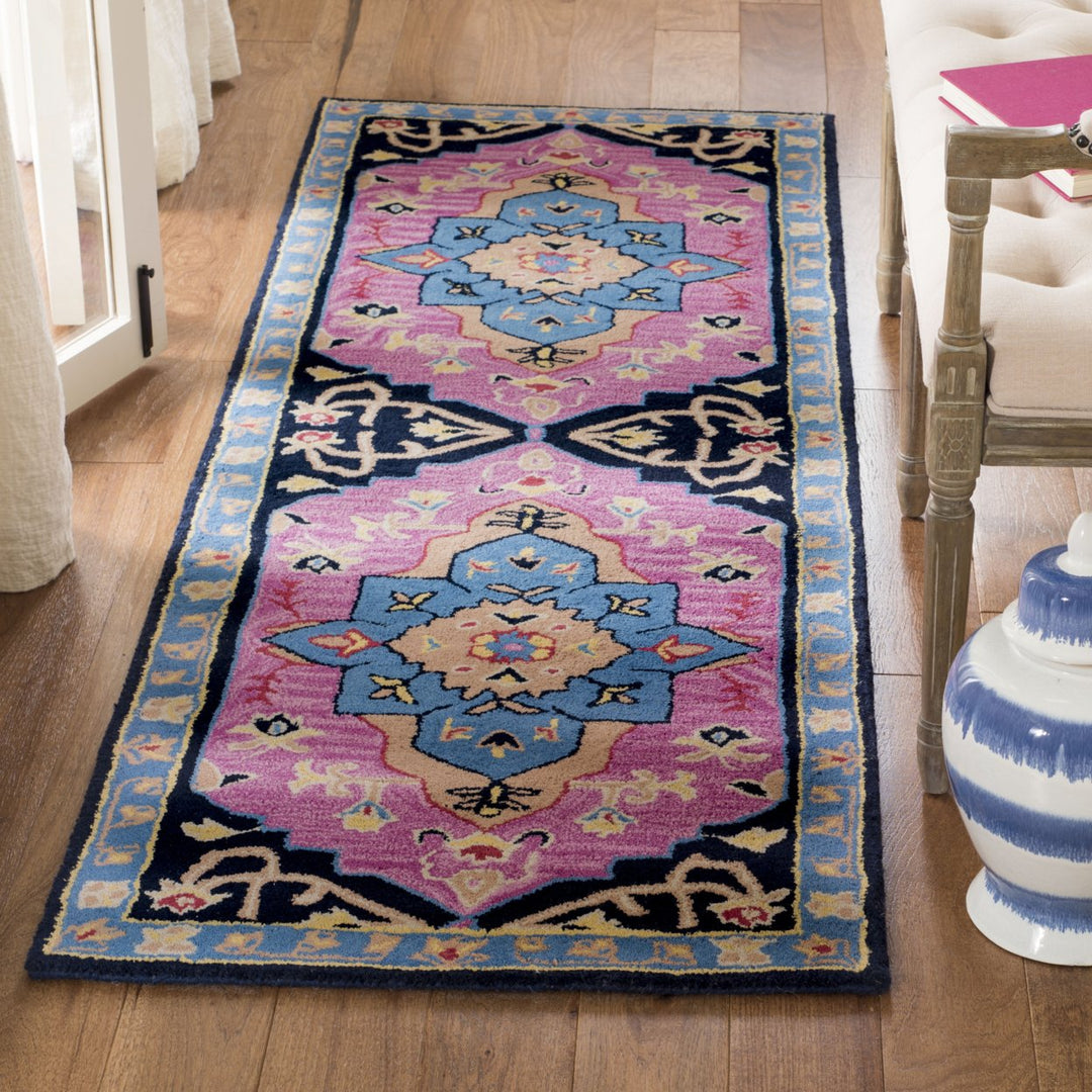 SAFAVIEH Bellagio BLG506A Handmade Pink / Multi Rug Image 3