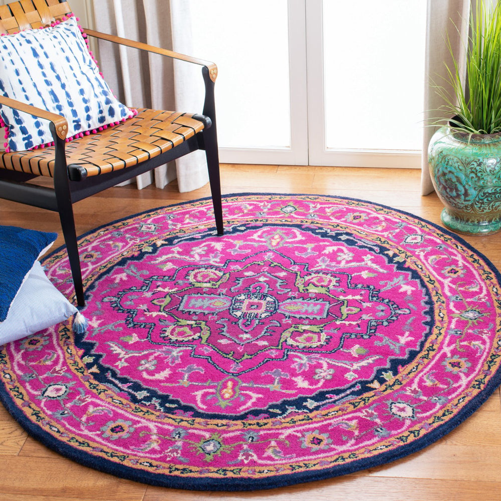 SAFAVIEH Bellagio BLG541C Handmade Pink / Navy Rug Image 2