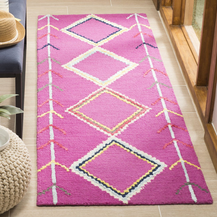 SAFAVIEH Bellagio BLG563R Handmade Fuchsia / Multi Rug Image 3