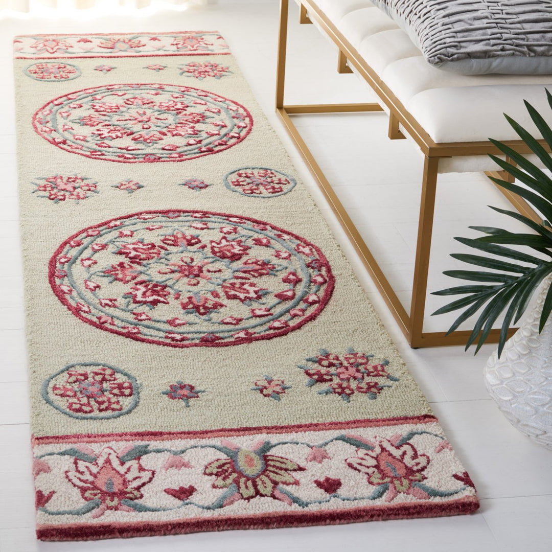 SAFAVIEH Bellagio BLG601W Handmade Sage / Ivory Rug Image 2