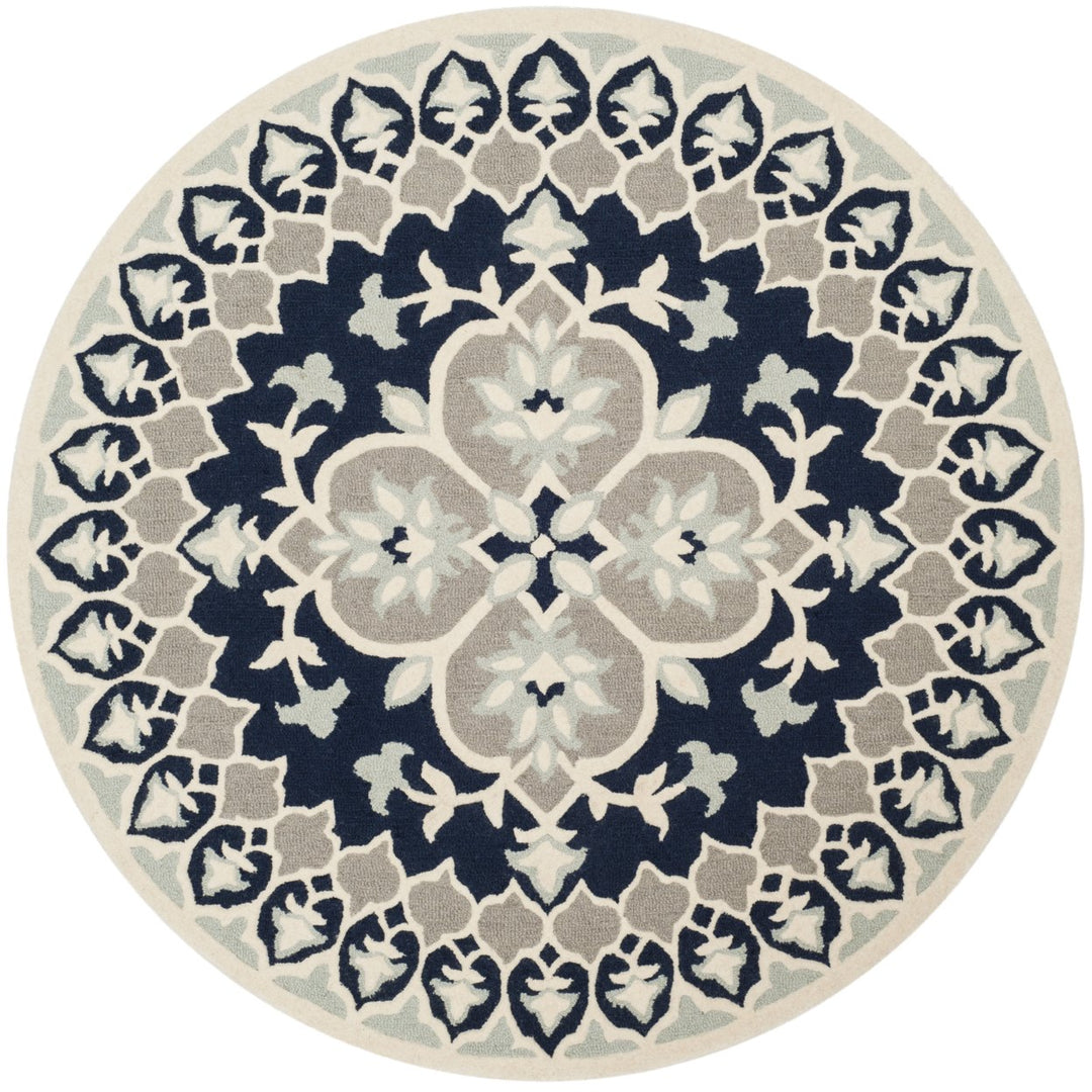 SAFAVIEH Bellagio BLG610C Handmade Navy Blue / Ivory Rug Image 4