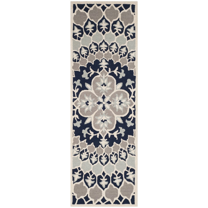 SAFAVIEH Bellagio BLG610C Handmade Navy Blue / Ivory Rug Image 5