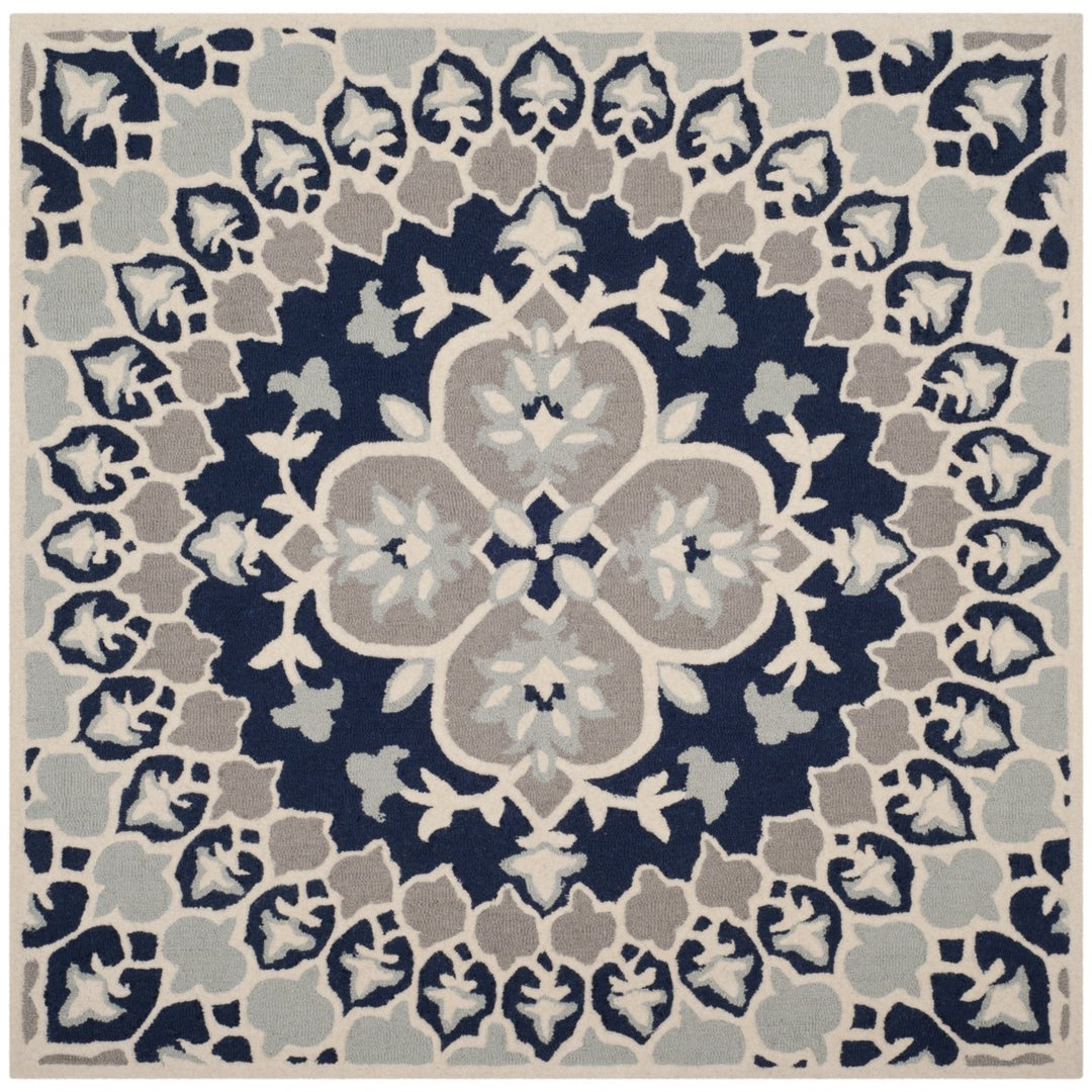 SAFAVIEH Bellagio BLG610C Handmade Navy Blue / Ivory Rug Image 6