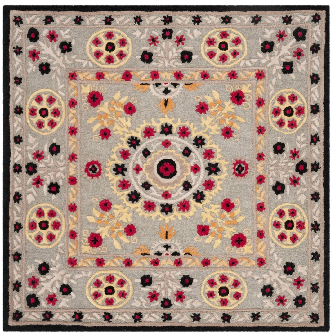 SAFAVIEH Bellagio BLG628A Handmade Light Grey /Black Rug Image 1