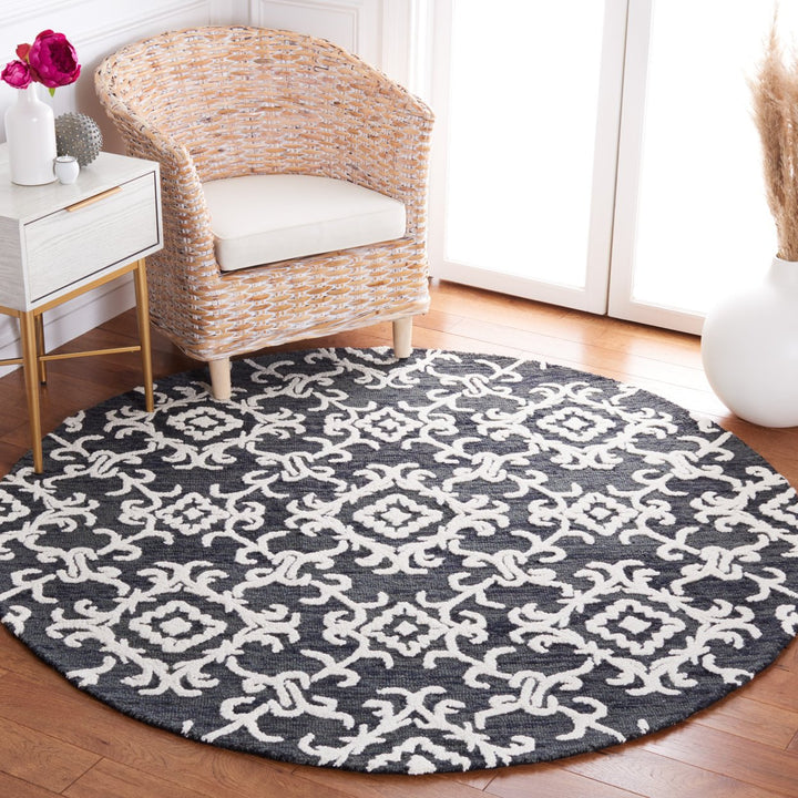 SAFAVIEH Blossom BLM104Z Handmade Black / Ivory Rug Image 2