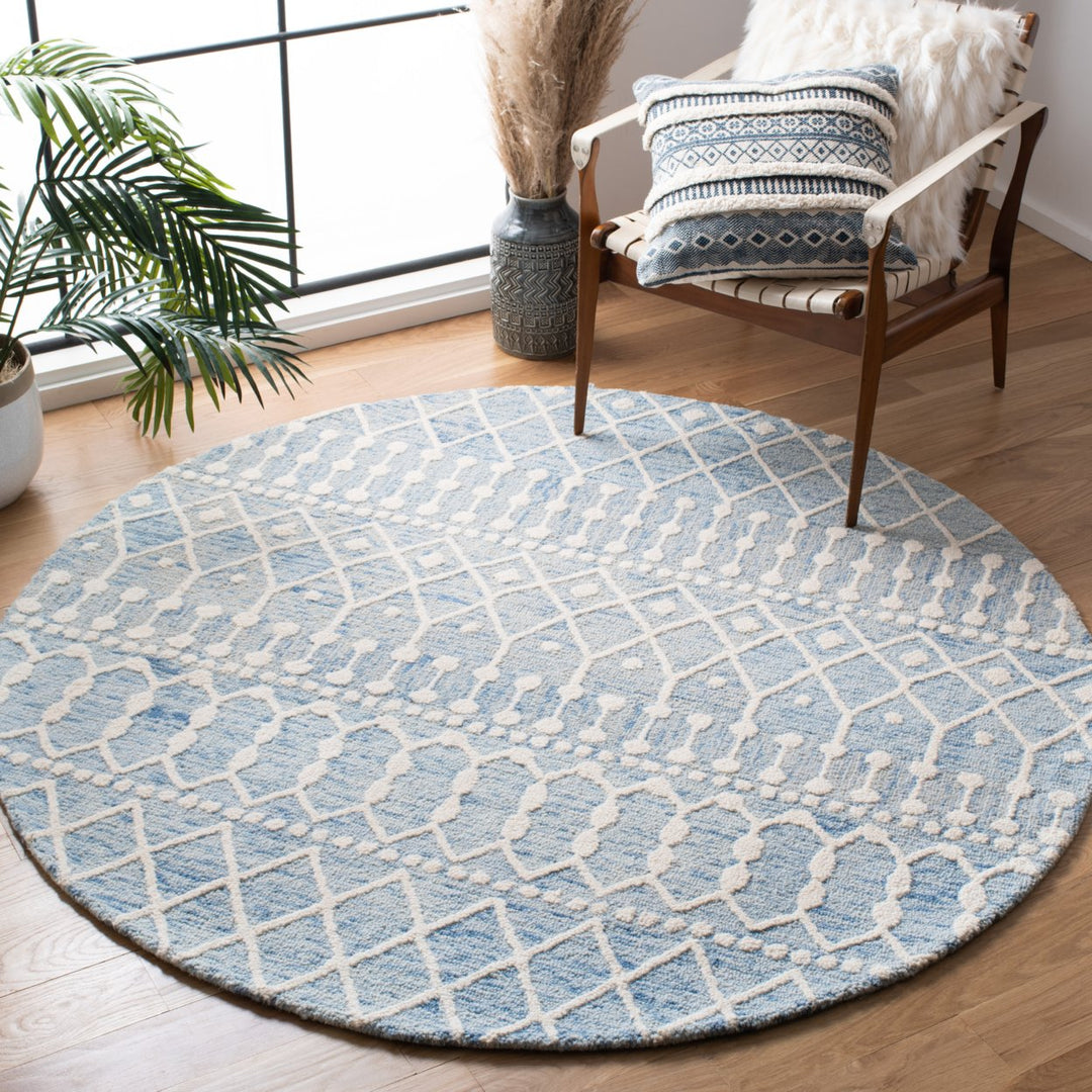 SAFAVIEH Blossom BLM115M Handmade Blue / Ivory Rug Image 10