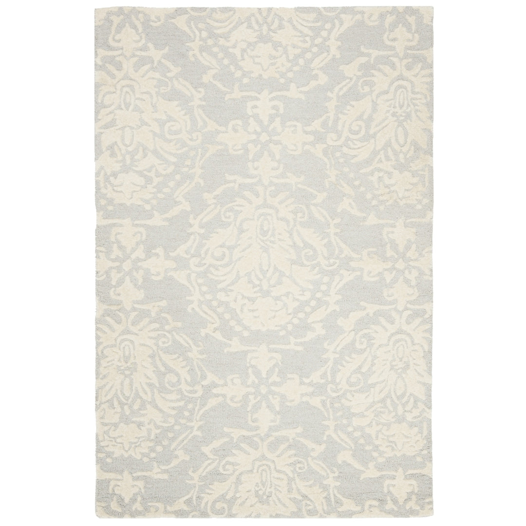 SAFAVIEH Blossom BLM107A Handmade Light Grey / Ivory Rug Image 8