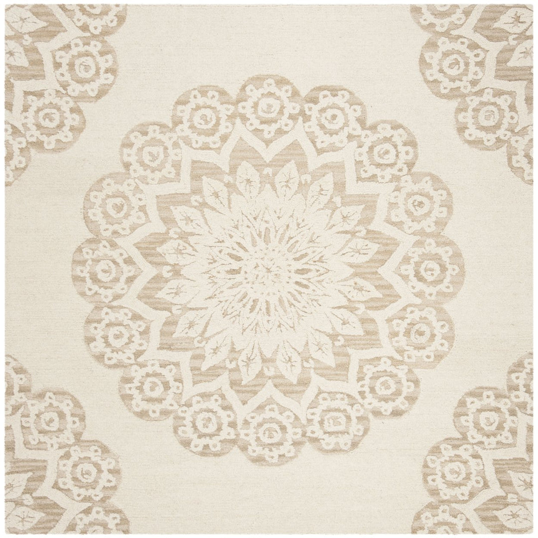 SAFAVIEH Blossom BLM108B Handmade Ivory / Beige Rug Image 1