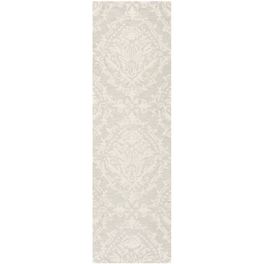 SAFAVIEH Blossom BLM107C Handmade Sage / Ivory Rug Image 5