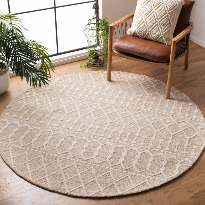 SAFAVIEH Blossom BLM115B Handmade Beige / Ivory Rug Image 10