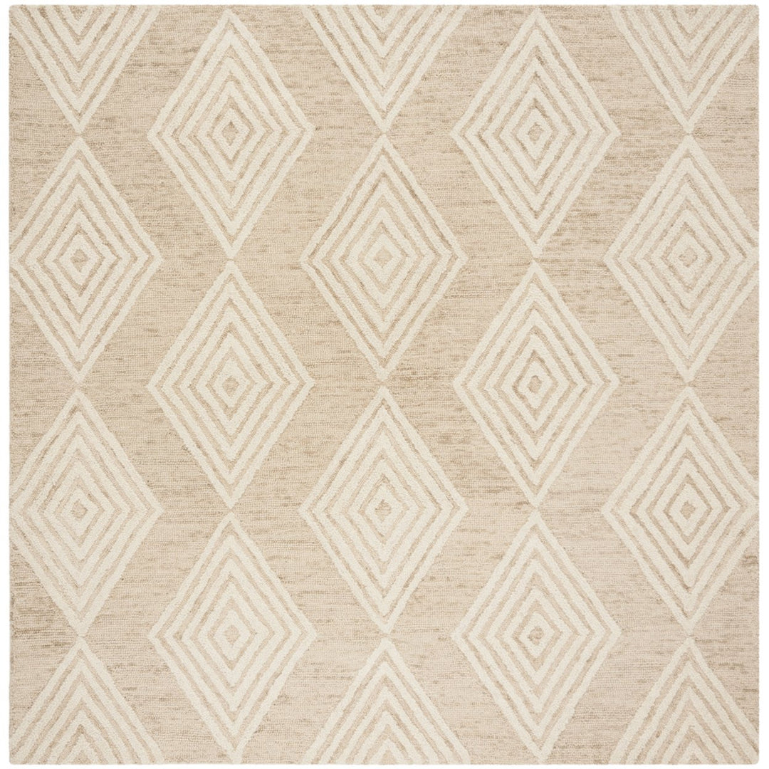 SAFAVIEH Blossom BLM111B Handmade Beige / Ivory Rug Image 1