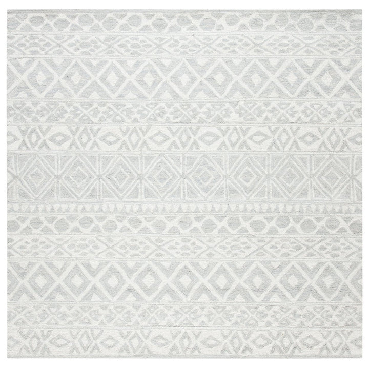 SAFAVIEH Blossom BLM113G Handmade Silver / Ivory Rug Image 1