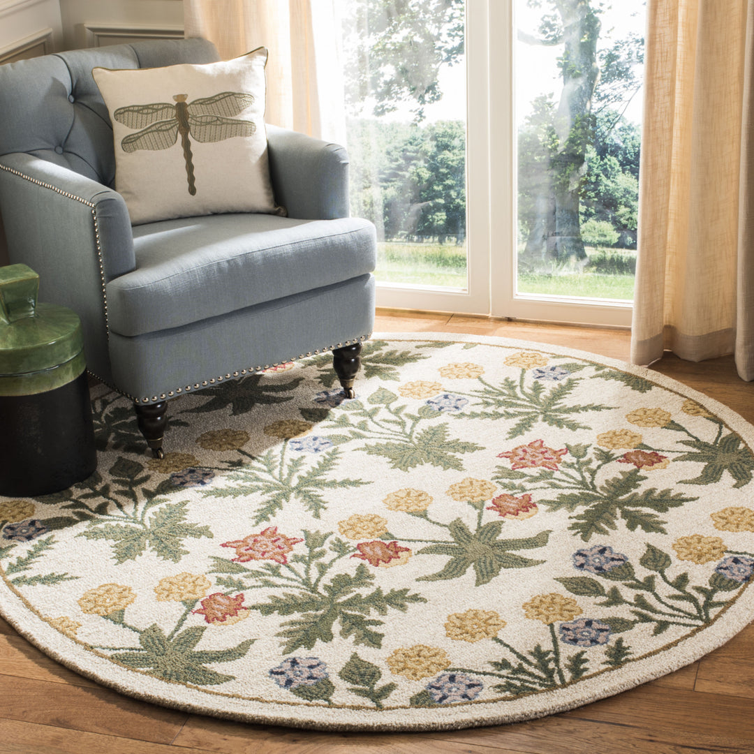 SAFAVIEH Blossom BLM151A Hand-hooked Beige / Multi Rug Image 2