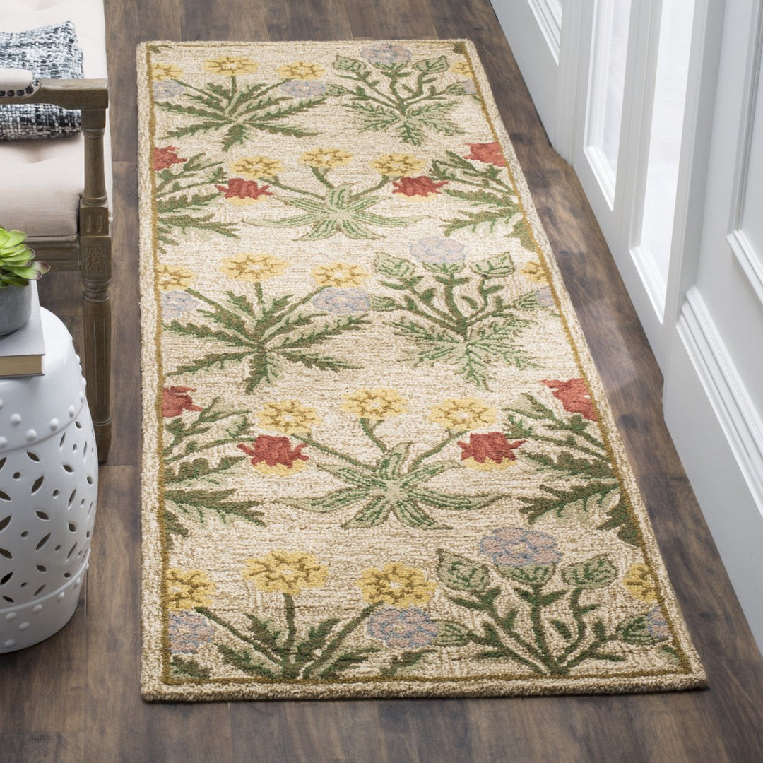 SAFAVIEH Blossom BLM151A Hand-hooked Beige / Multi Rug Image 3