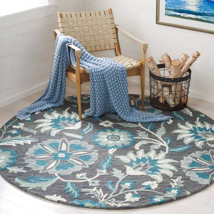 SAFAVIEH Blossom BLM175G Handmade Grey / Blue Rug Image 2