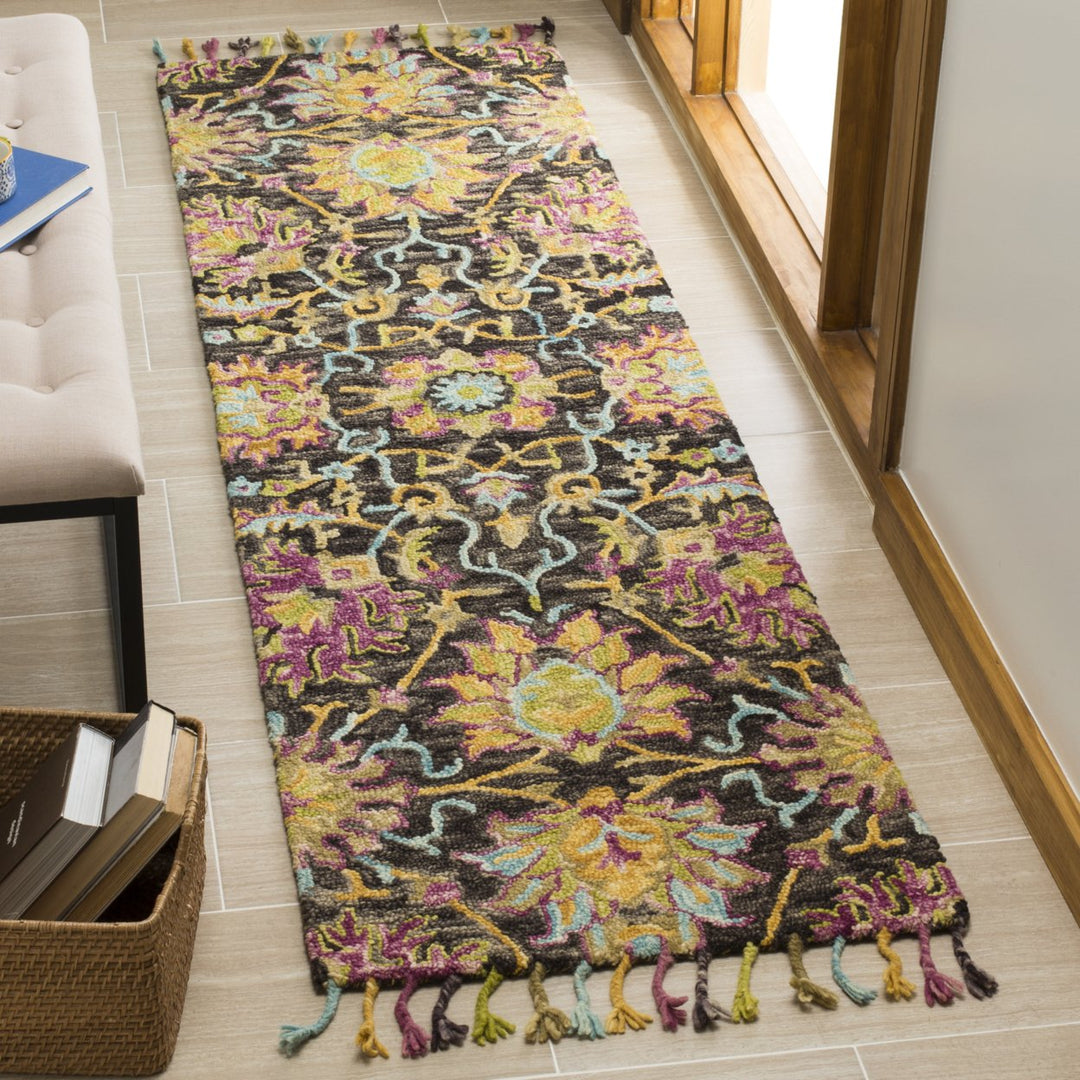 SAFAVIEH Blossom BLM455A Handmade Charcoal / Multi Rug Image 3