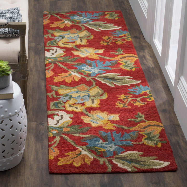 SAFAVIEH Blossom BLM672A Hand-hooked Red / Multi Rug Image 3