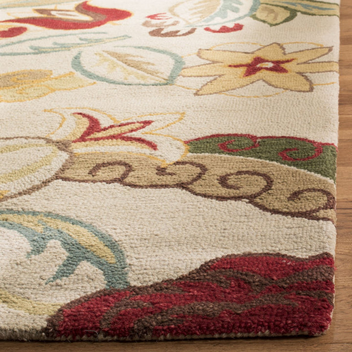 SAFAVIEH Blossom BLM671A Hand-hooked Beige / Multi Rug Image 7