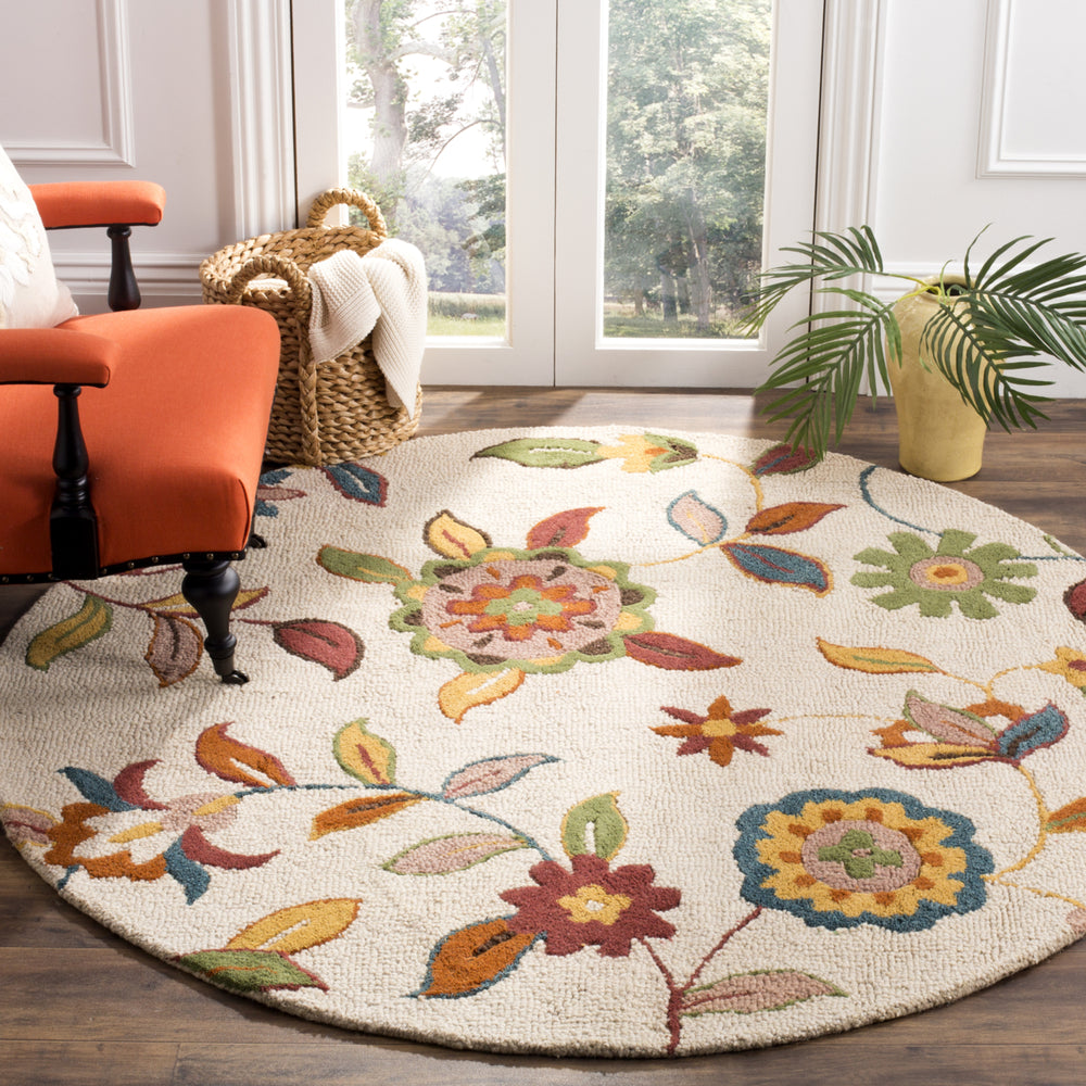 SAFAVIEH Blossom BLM677A Hand-hooked Beige / Multi Rug Image 2