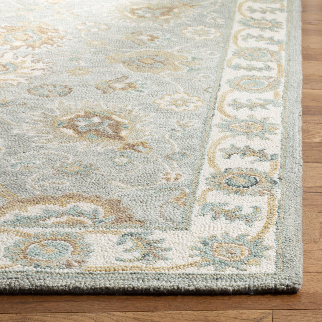 SAFAVIEH Blossom BLM702M Handmade Aqua / Ivory Rug Image 7