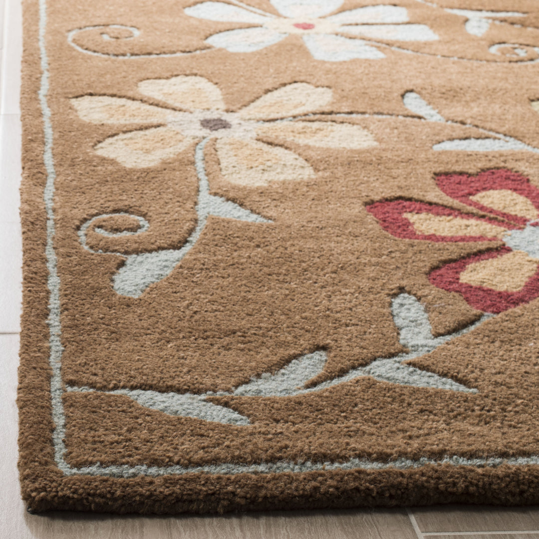 SAFAVIEH Blossom BLM784B Hand-hooked Camel / Multi Rug Image 7