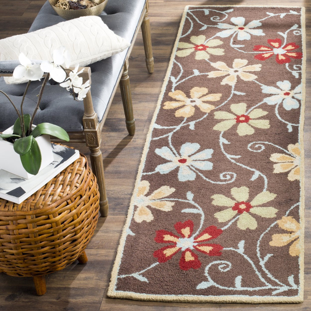 SAFAVIEH Blossom BLM784A Hand-hooked Brown / Multi Rug Image 9