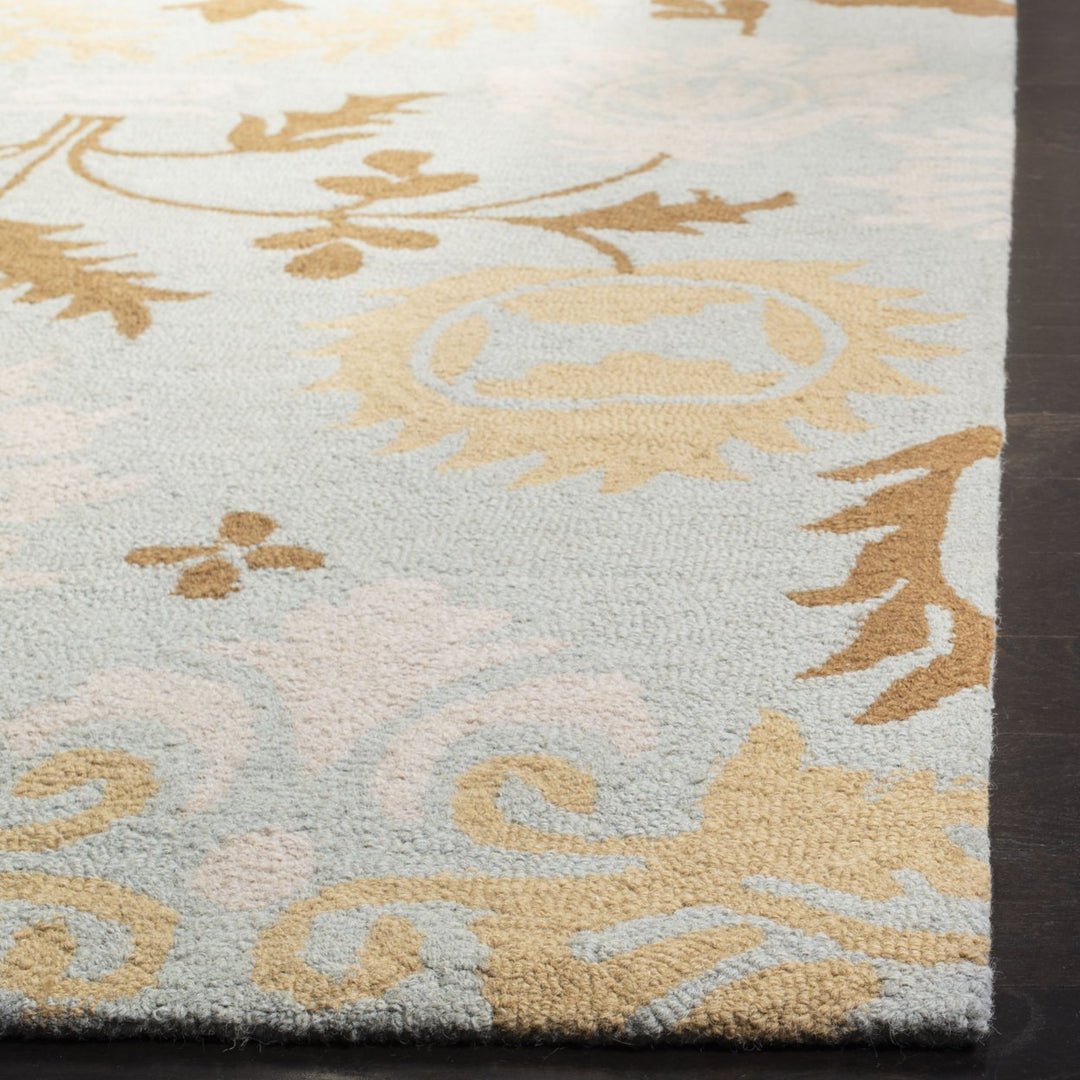 SAFAVIEH Blossom BLM787A Hand-hooked Blue / Multi Rug Image 7