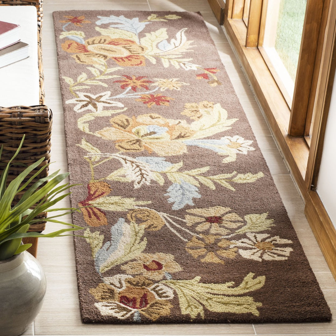 SAFAVIEH Blossom BLM915A Hand-hooked Brown / Multi Rug Image 9