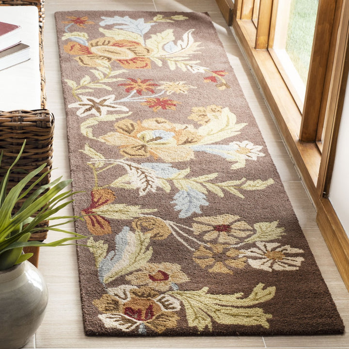 SAFAVIEH Blossom BLM915A Hand-hooked Brown / Multi Rug Image 9
