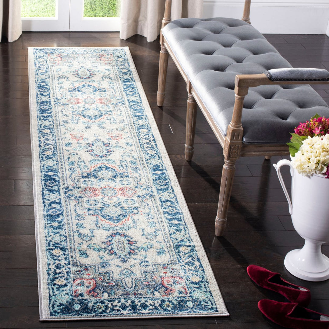 SAFAVIEH Brentwood BNT811G Light Grey / Blue Rug Image 3