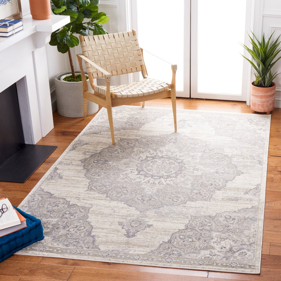 SAFAVIEH Brentwood Collection BNT802B Ivory / Beige Rug Image 1