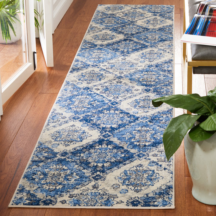 SAFAVIEH Brentwood Collection BNT806A Ivory / Blue Rug Image 3