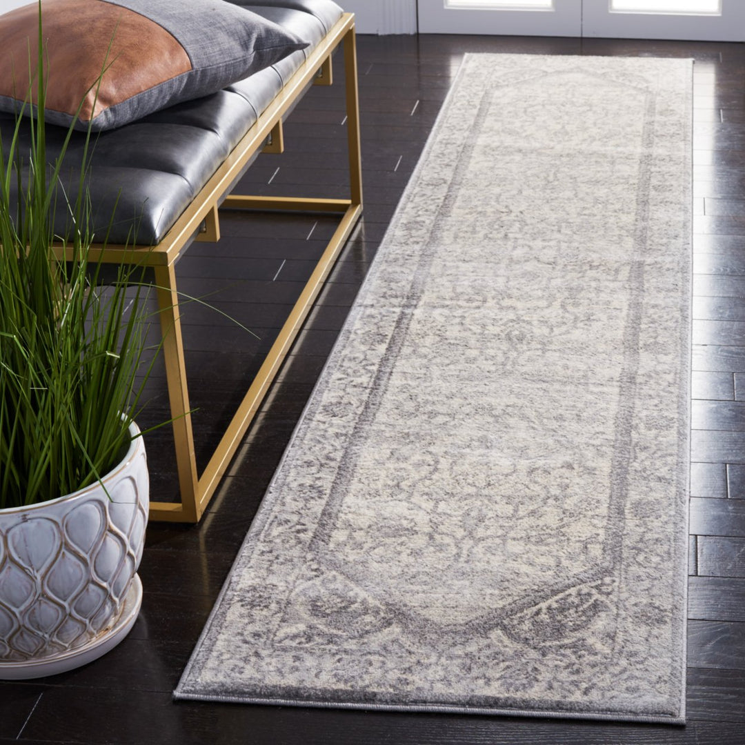 SAFAVIEH Brentwood BNT853F Grey / Light Grey Rug Image 3