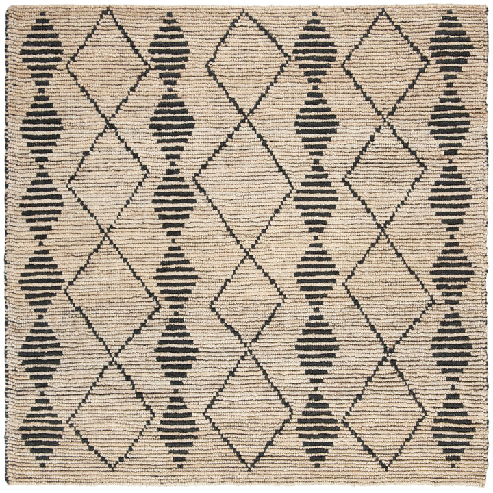 SAFAVIEH Bohemian BOH703Z Handwoven Beige / Black Rug Image 6