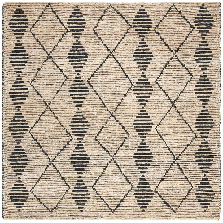 SAFAVIEH Bohemian BOH703Z Handwoven Beige / Black Rug Image 1