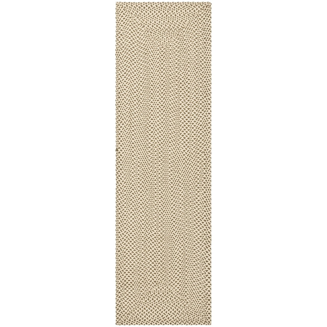 SAFAVIEH Braided BRD173A Handwoven Beige / Brown Rug Image 1