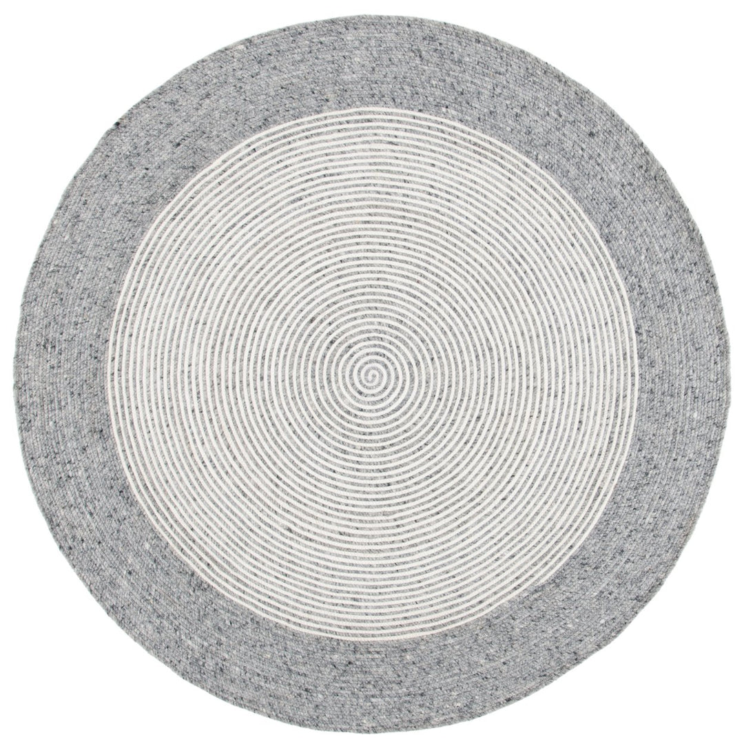 SAFAVIEH Braided BRD904G Handwoven Grey / Ivory Rug Image 7